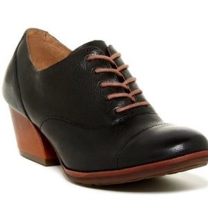 Korkease black leather clogs